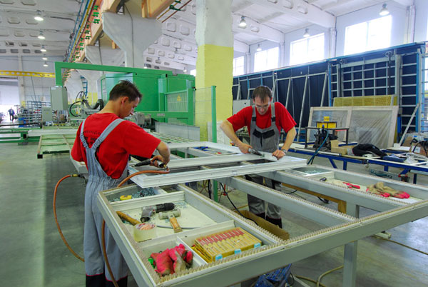 Фирма по остеклению балконов в Протвино и Московской области Протвино