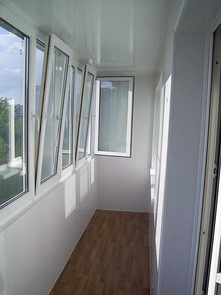 Тёплое и холодное распашное остекление балконов алюминиевым профилем Протвино